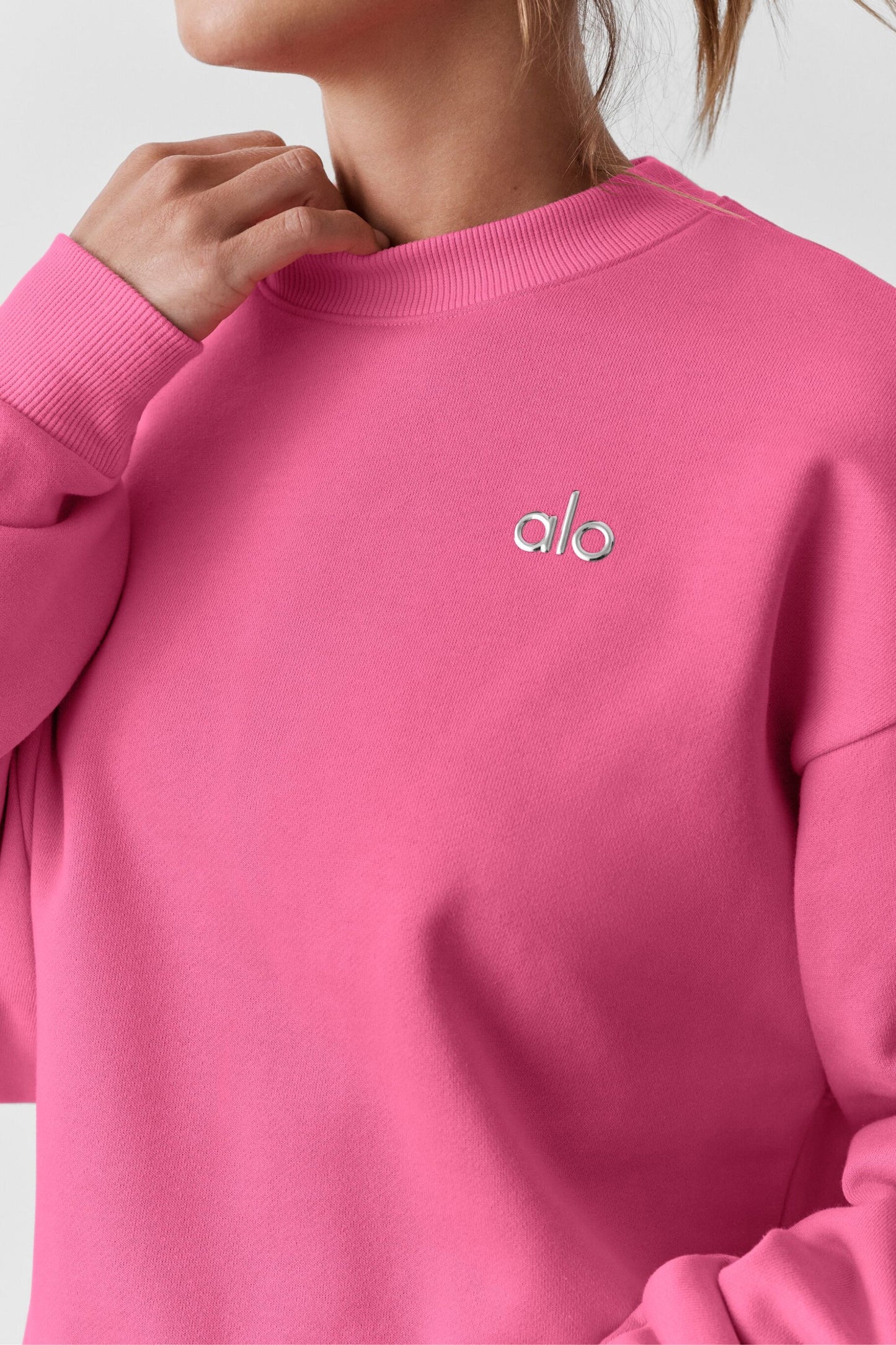 Alo Yoga Accolade Set — Crewneck Pullover + Straight Leg Sweatpant